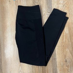 Scrunch butt leggings